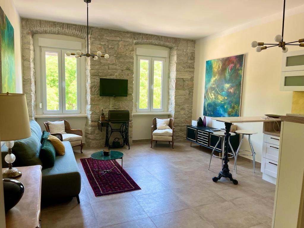 Apartman Kamala Pula Exterior foto