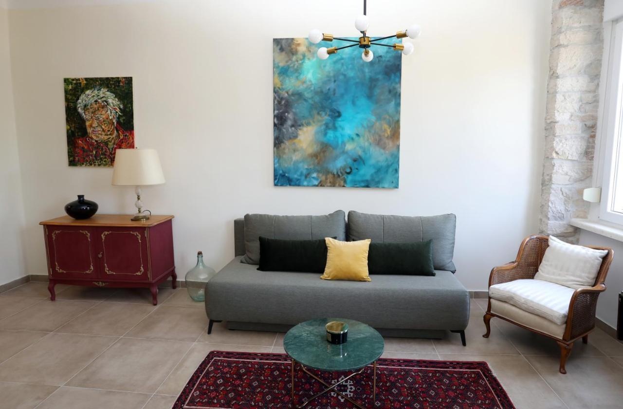Apartman Kamala Pula Exterior foto