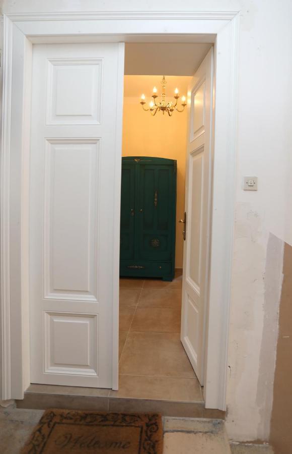 Apartman Kamala Pula Exterior foto