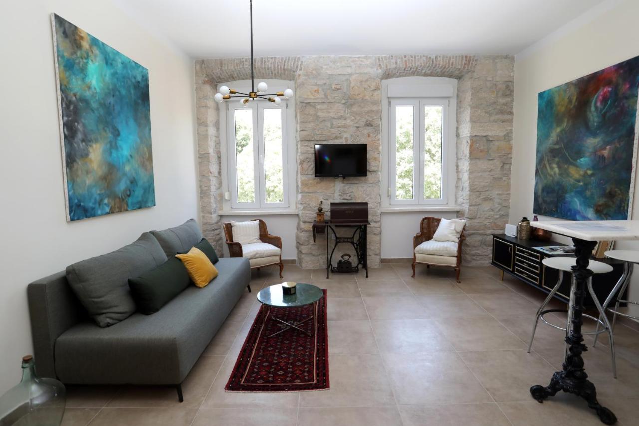 Apartman Kamala Pula Exterior foto