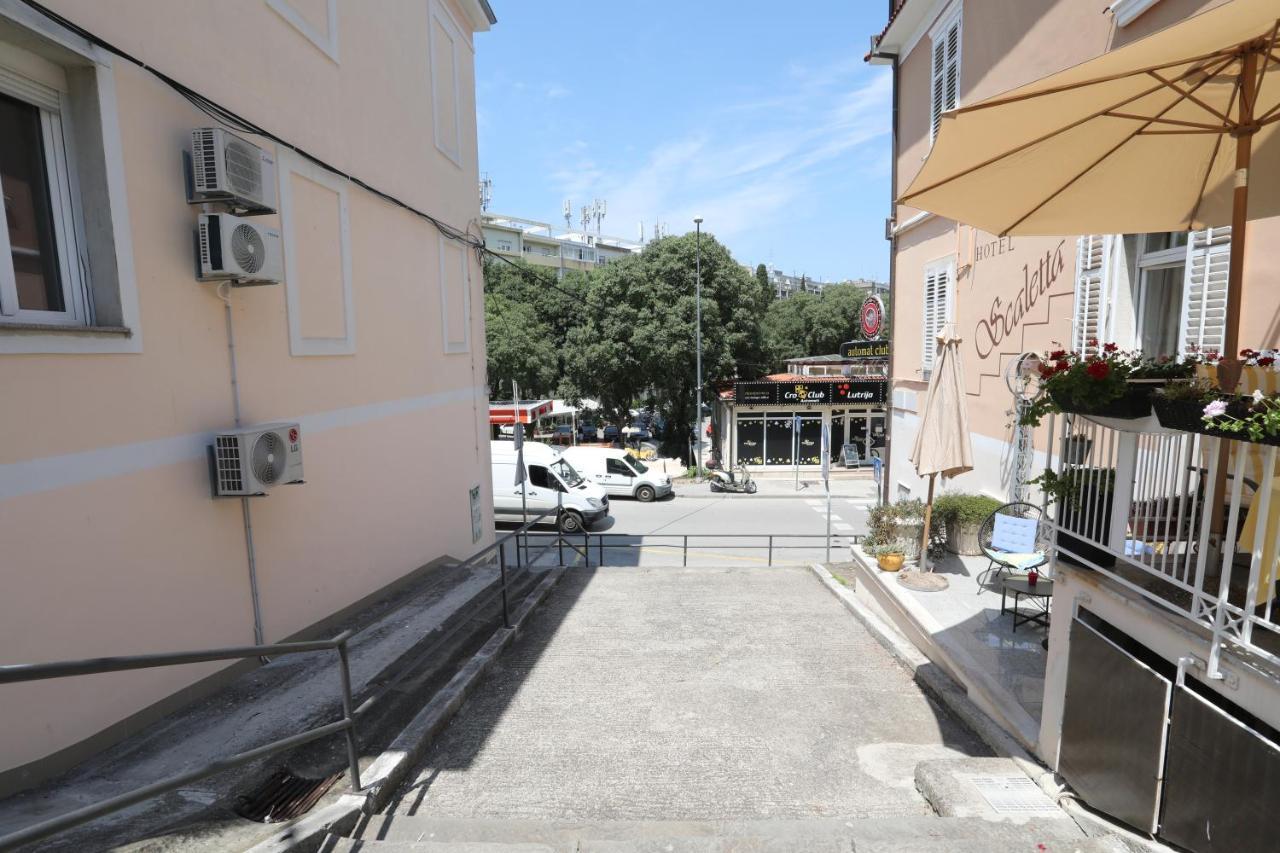 Apartman Kamala Pula Exterior foto