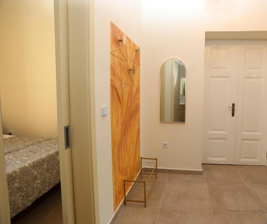Apartman Kamala Pula Exterior foto