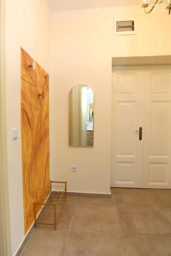 Apartman Kamala Pula Exterior foto
